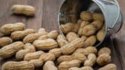peanuts-on-wooden-table